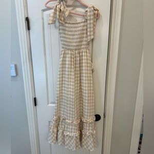 Adorable Gingham Maxi Dress - Size Small